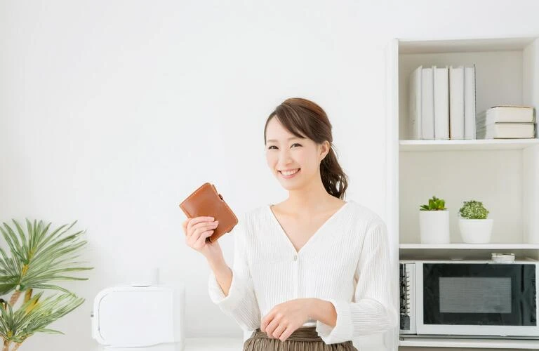 お手軽で明快、あなたの不用品回収をリーズナブルに！